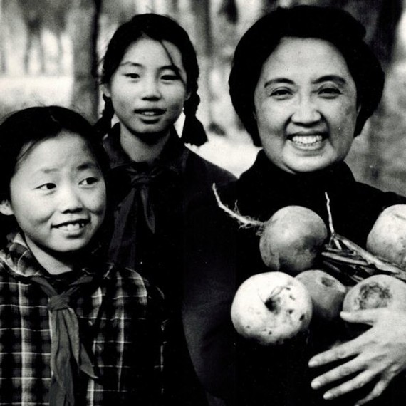 Joyce Chen family