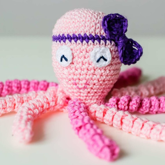 Bred vifte Far Udlænding Du kan hækle en blæksprutte legetøj for at hjælpe komfort for tidlig babyer