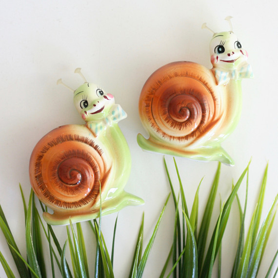 caracol vintage salt and pepper shakers